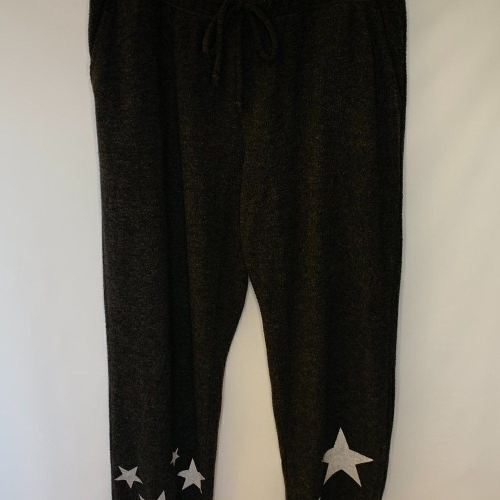 Well Worn Los Angeles Light Gray Jogger with Stars